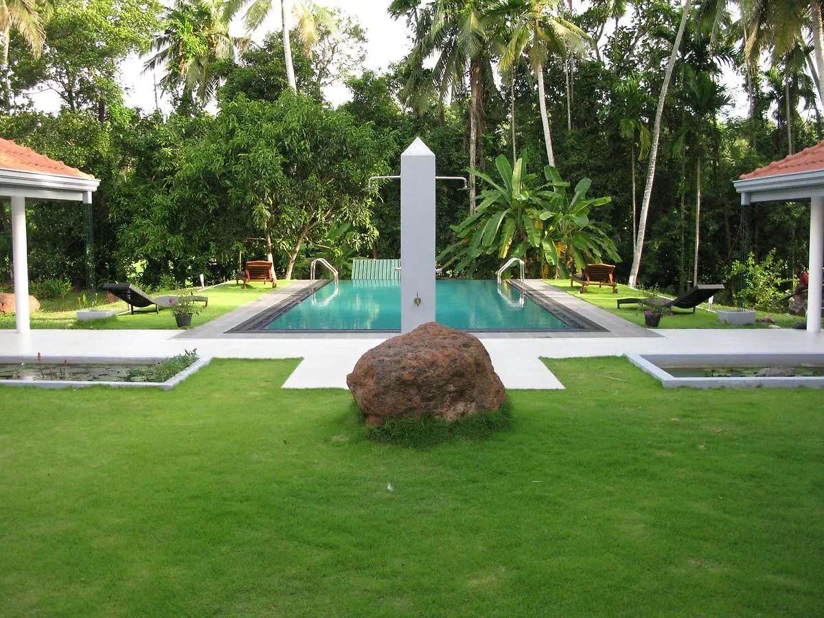Anuhas Airport Villas Katunayake 3*,  Sri Lanka
